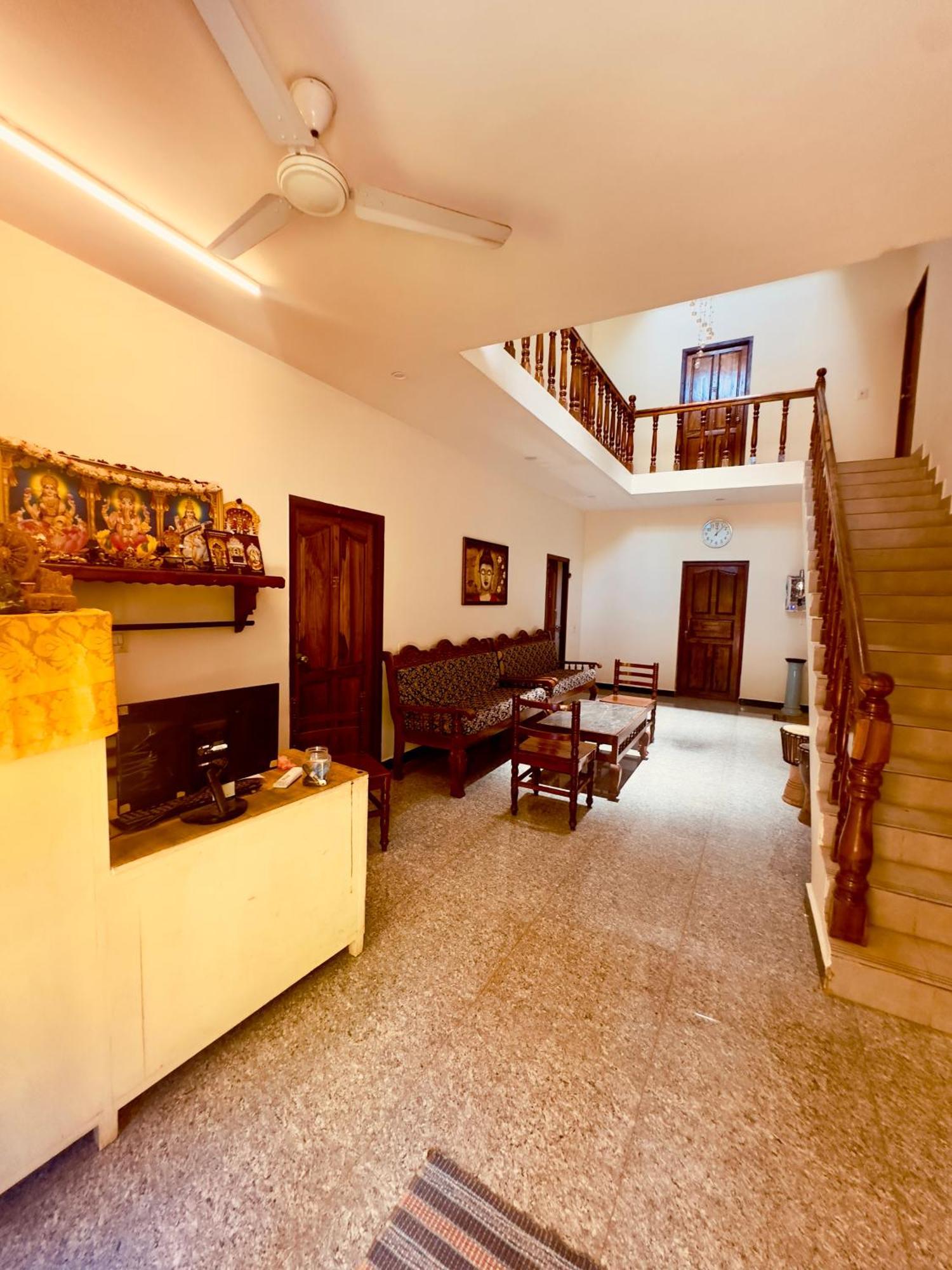 Lotus Garden Guest House Ауровиль Экстерьер фото